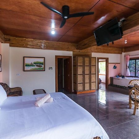 Shenanigans Glamping Resort Zamboanguita  Eksteriør billede