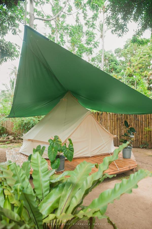 Shenanigans Glamping Resort Zamboanguita  Eksteriør billede