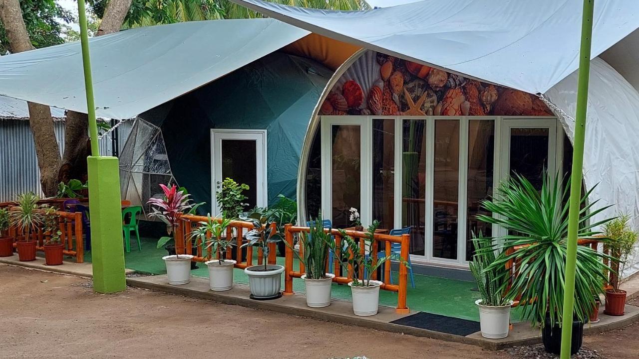 Shenanigans Glamping Resort Zamboanguita  Eksteriør billede