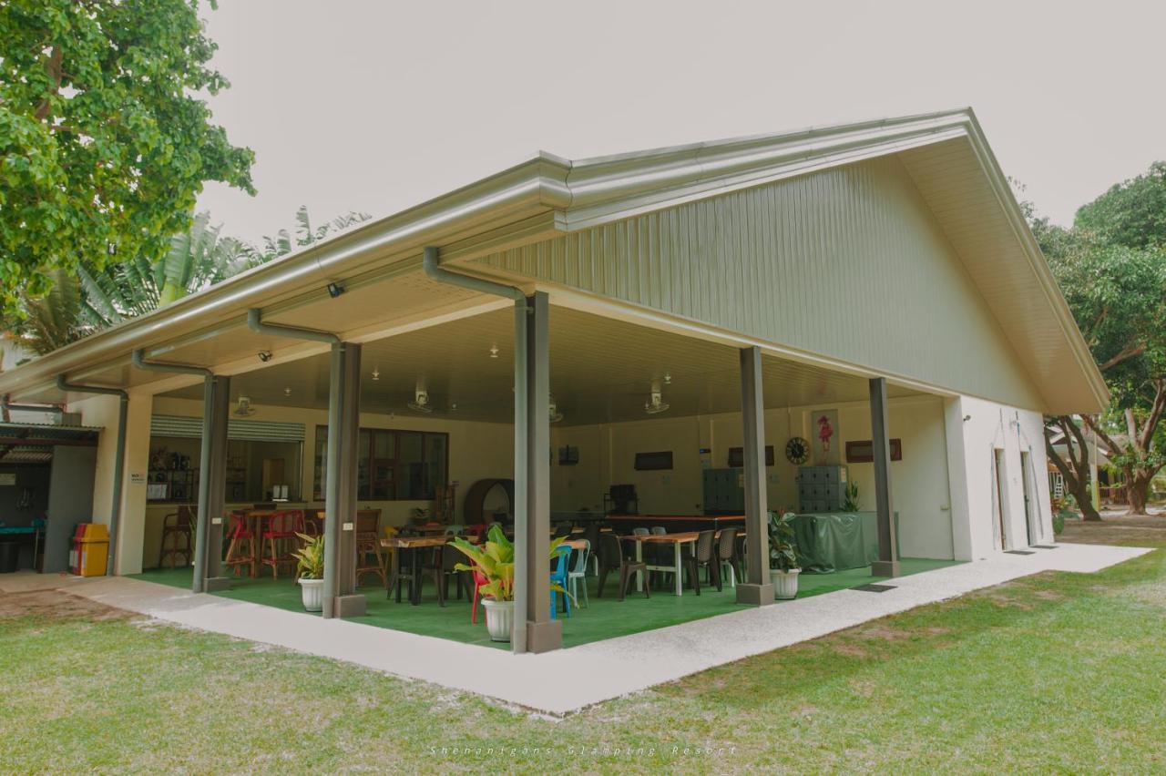 Shenanigans Glamping Resort Zamboanguita  Eksteriør billede