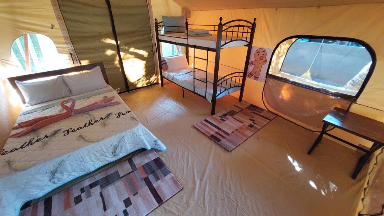 Shenanigans Glamping Resort Zamboanguita  Eksteriør billede